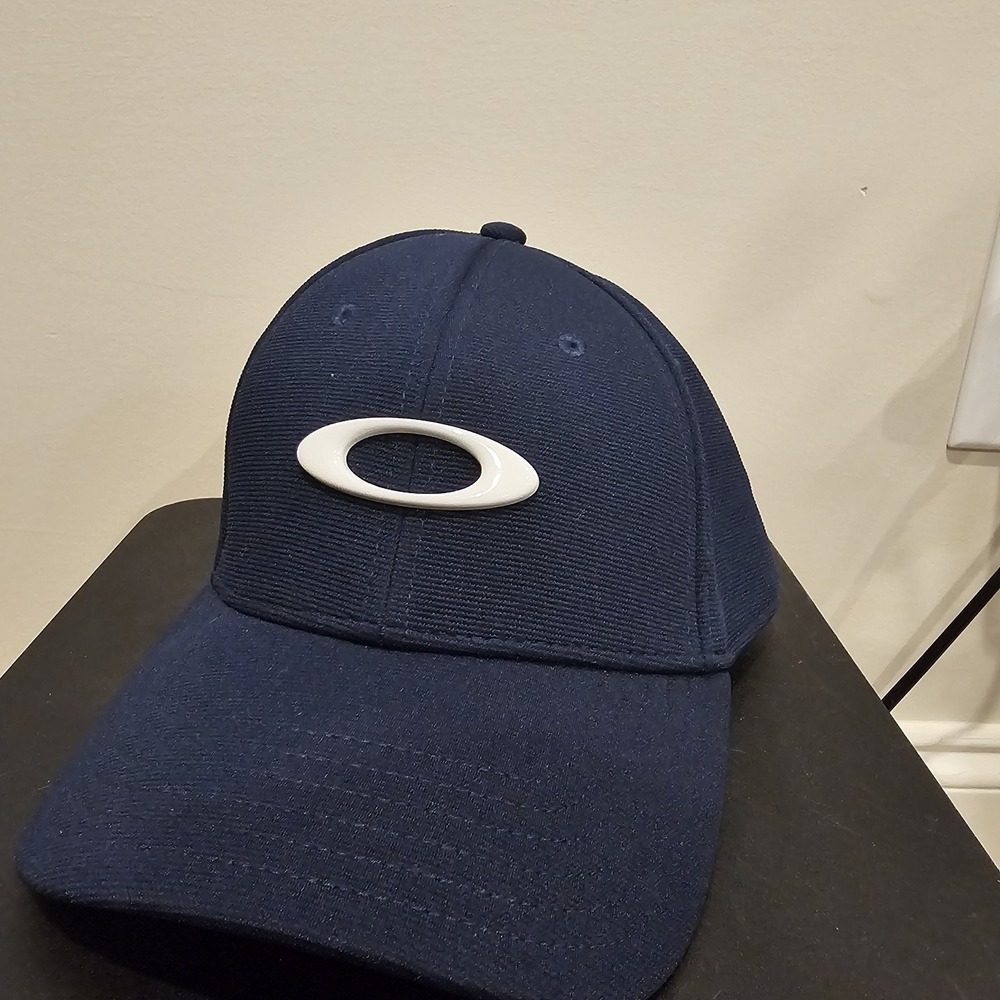 Oakley Mens Navy Blue Hat Size XL Fitted